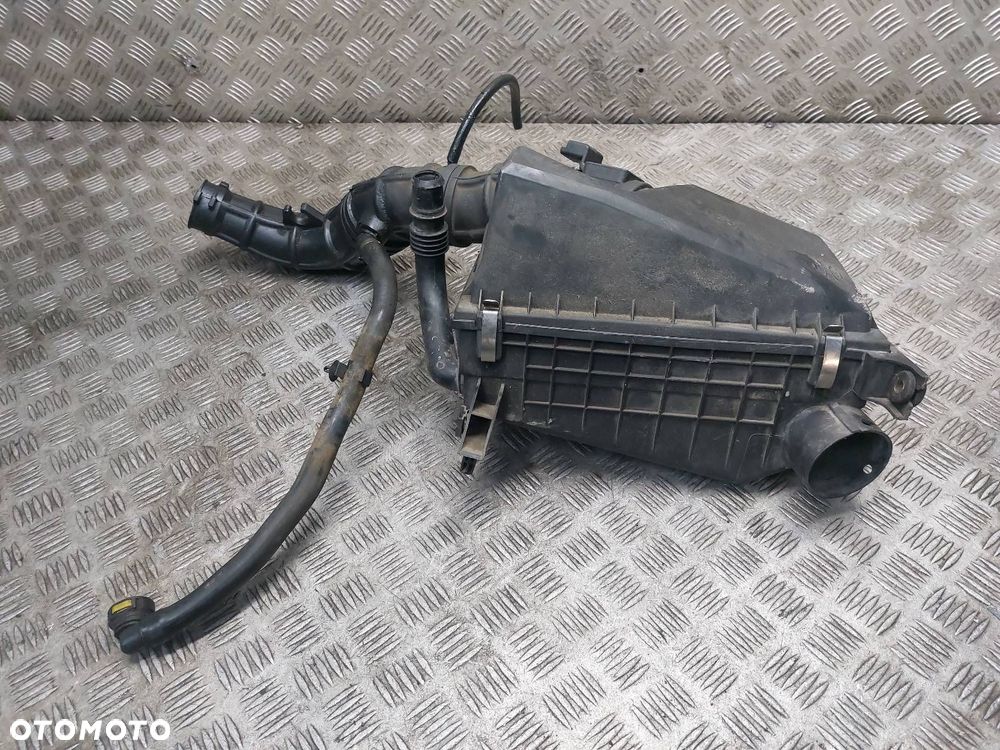 OBUDOWA FILTRA + PRZEPŁYWOMIERZ + RURA DOLOT VOLVO V40 I LIFT 1.9 DI - 1