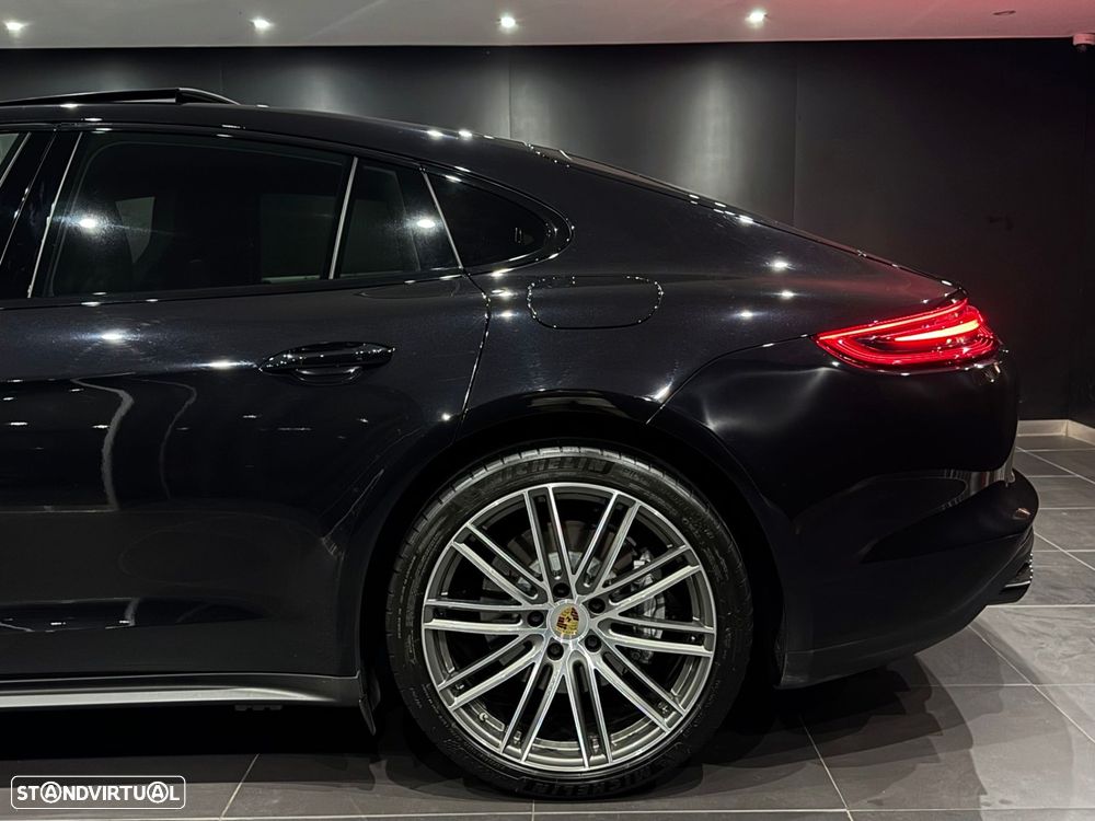 Porsche Panamera 4 E-Hybrid Executive - 5