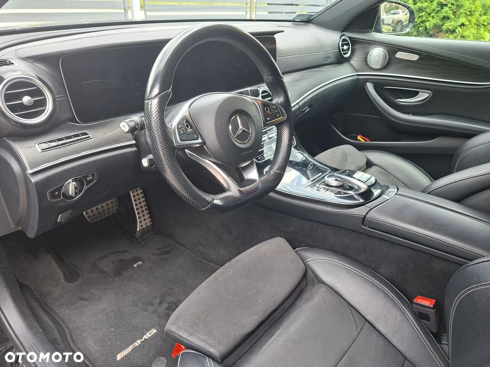 Mercedes-Benz Klasa E 220 d 9G-TRONIC - 13