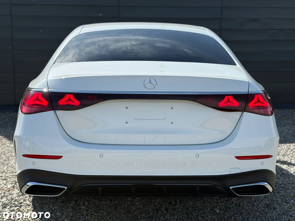 Mercedes-Benz Klasa E 220 d mHEV 4-Matic AMG 9G-Tronic - 6