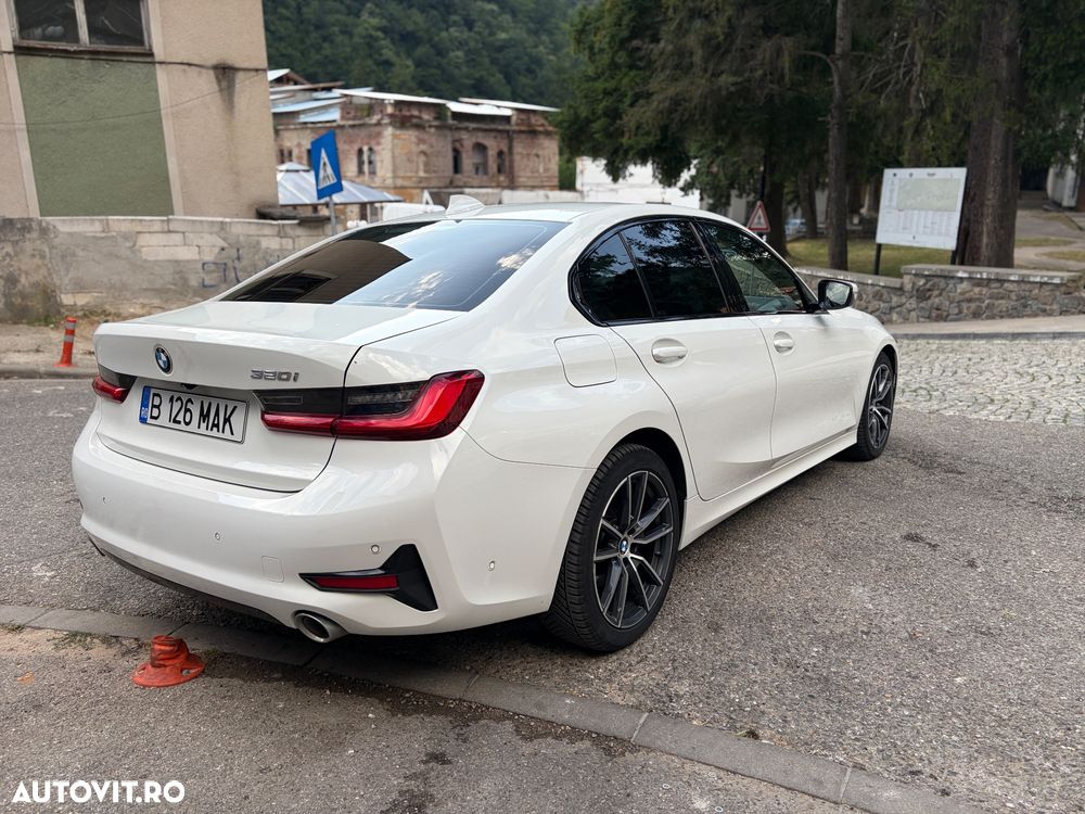 BMW Seria 3 320i AT - 5