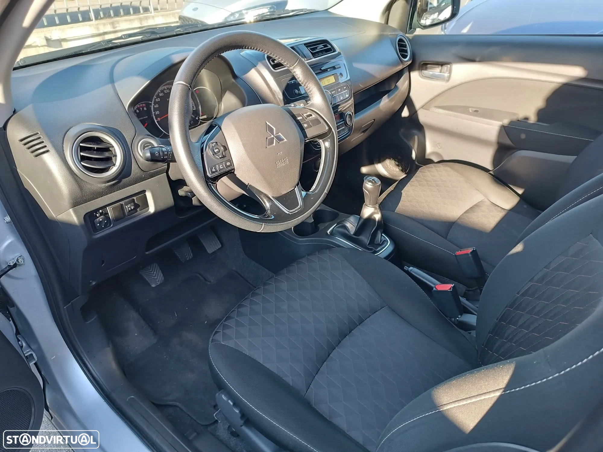 Mitsubishi Space Star 1.2 Intense - 10