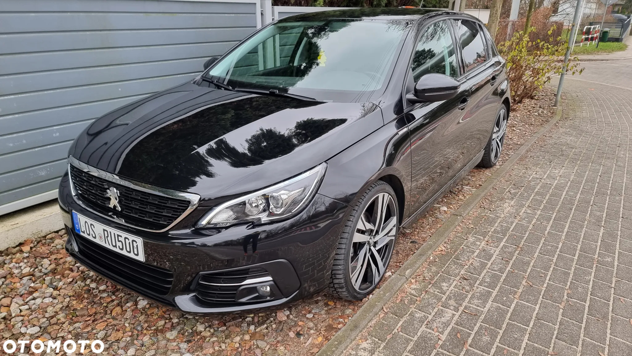 Peugeot 308 1.5 BlueHDi Allure S&S EAT8 - 22