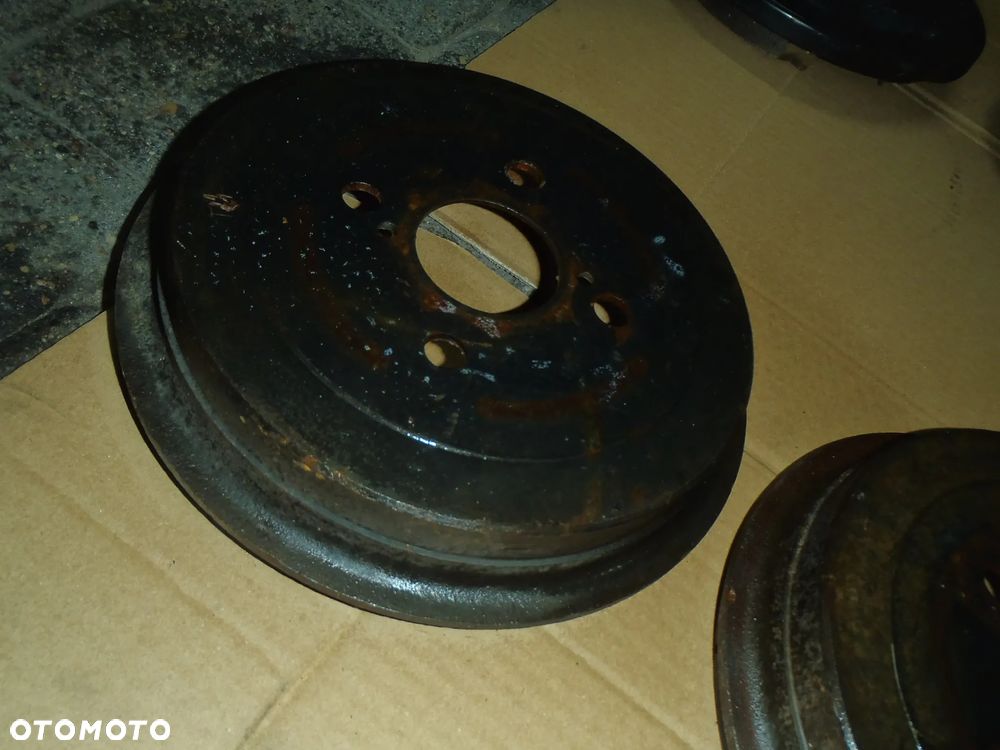 bęben szczęki cylinderek rozpierak hamulec tylny osłona tarcza kotwiczna kostka abs z zawieszenie tył toyota yaris II III 2 3 jak nowe - 14