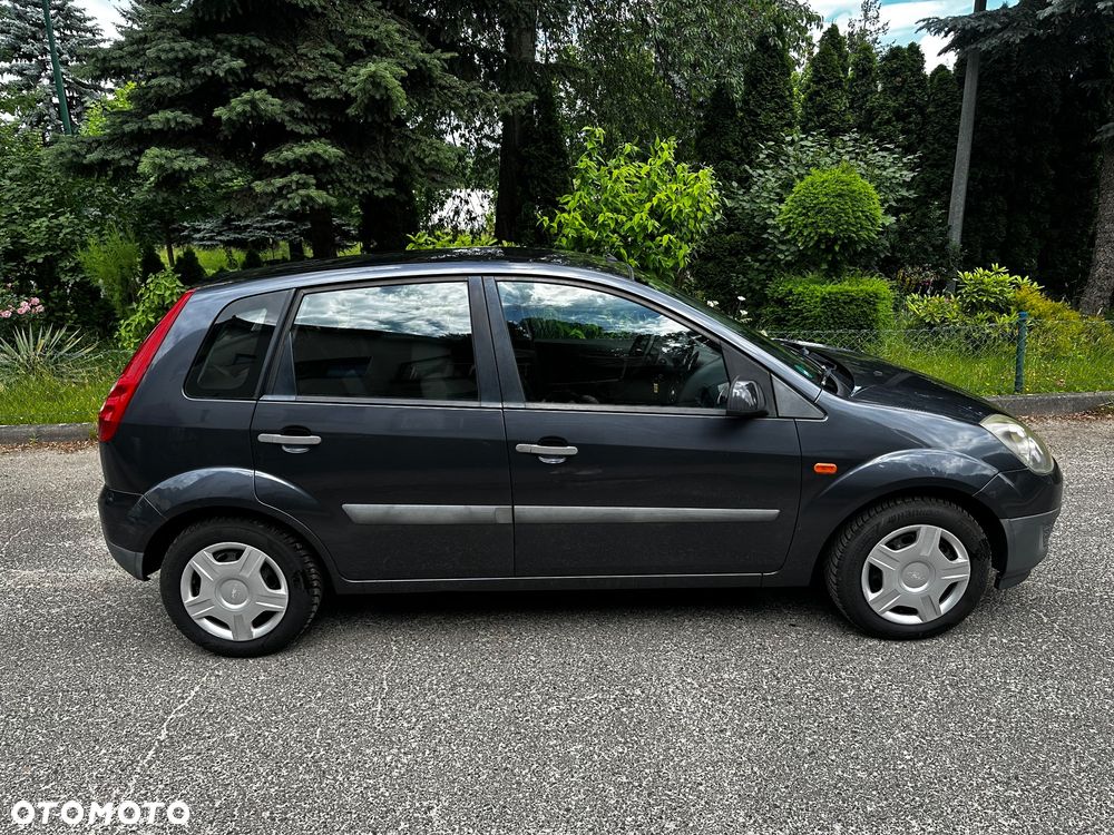Ford Fiesta - 3