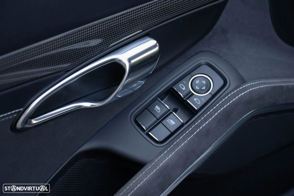 Porsche 911 (991) Carrera 4 GTS PDK - 40