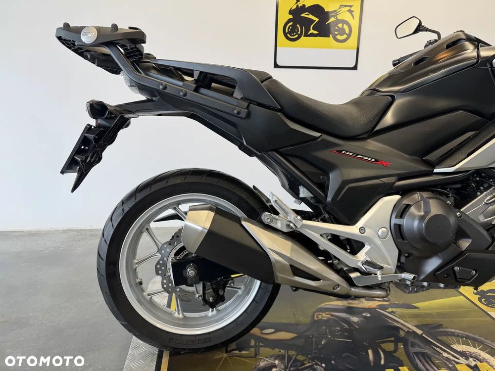 Honda NC - 15