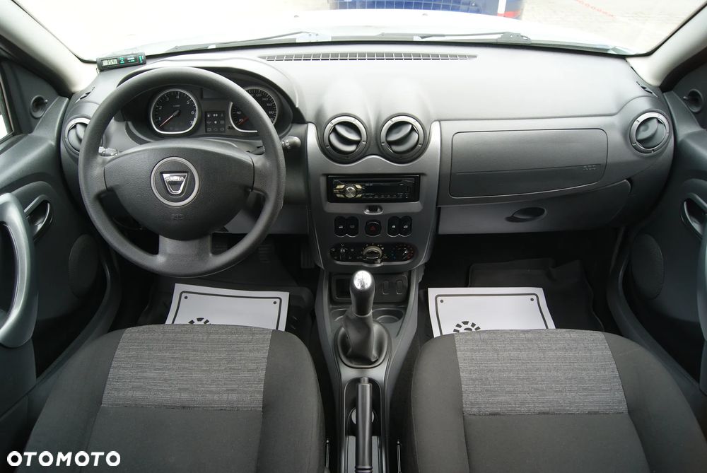 Dacia Duster 1.6 - 14
