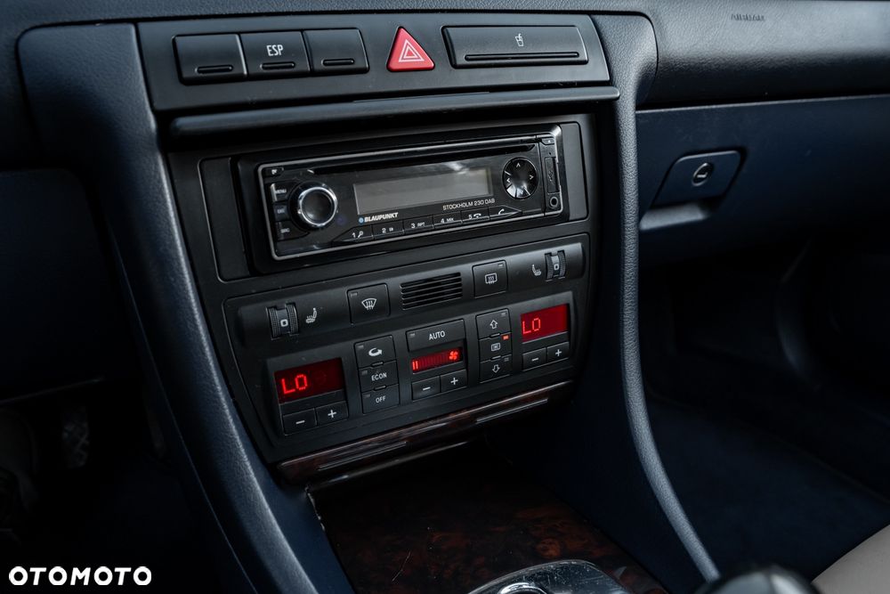 Audi A6 Limousine 2.8 Quattro - 30