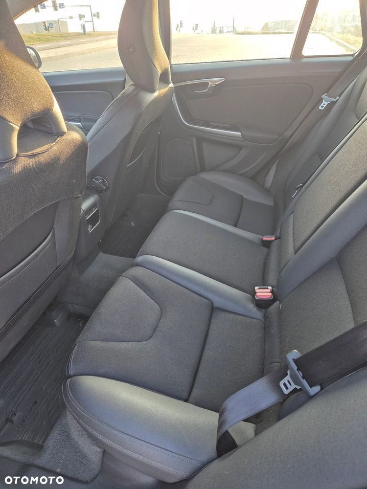 Volvo V60 - 6