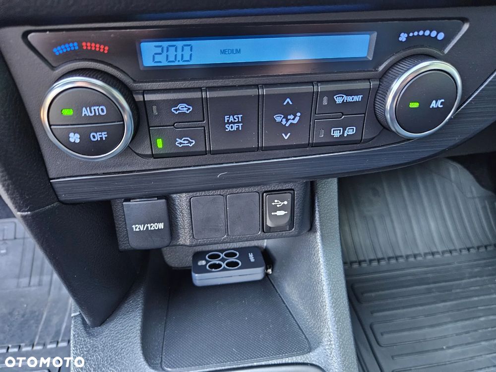 Toyota Auris 1.33 Dual-VVT-i Edition - 24