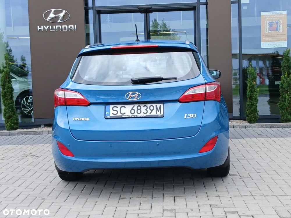 Hyundai i30 1.6 GDI Comfort - 4