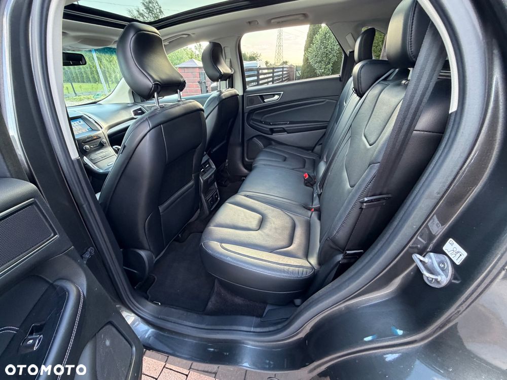 Ford Edge 2.0 TDCi 4x4 Titanium - 26