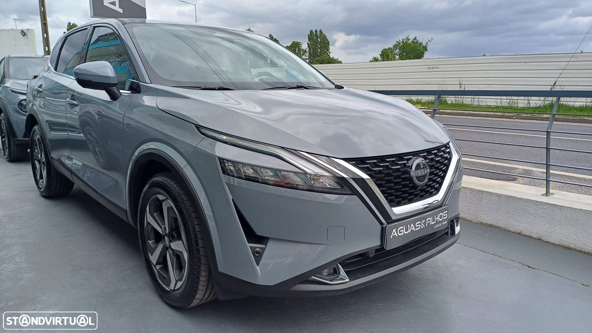 Nissan Qashqai 1.3 DIG-T N-Connecta LED - 2