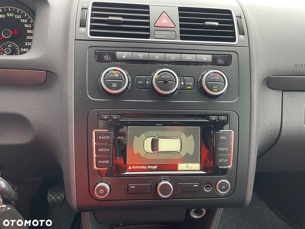 Volkswagen Touran 2.0 TDI DPF Cross Perfectline - 21