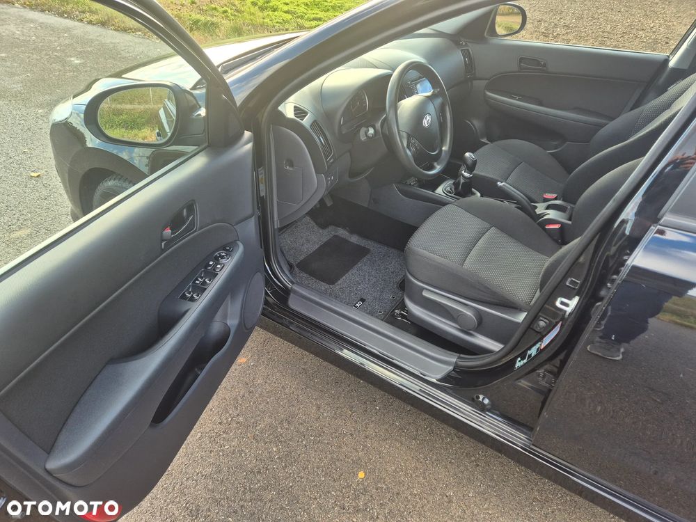 Hyundai i30 1.4 Blue Comfort - 8