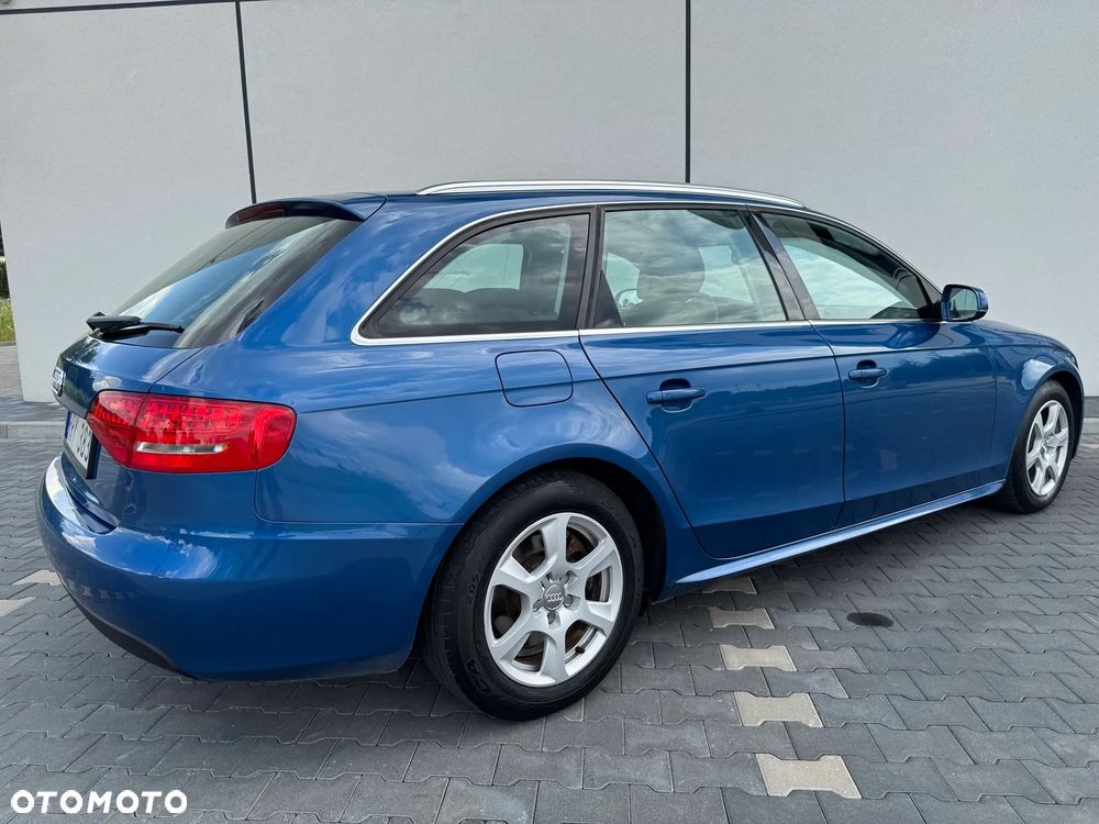 Audi A4 Avant 2.0 TDI e DPF Attraction - 28