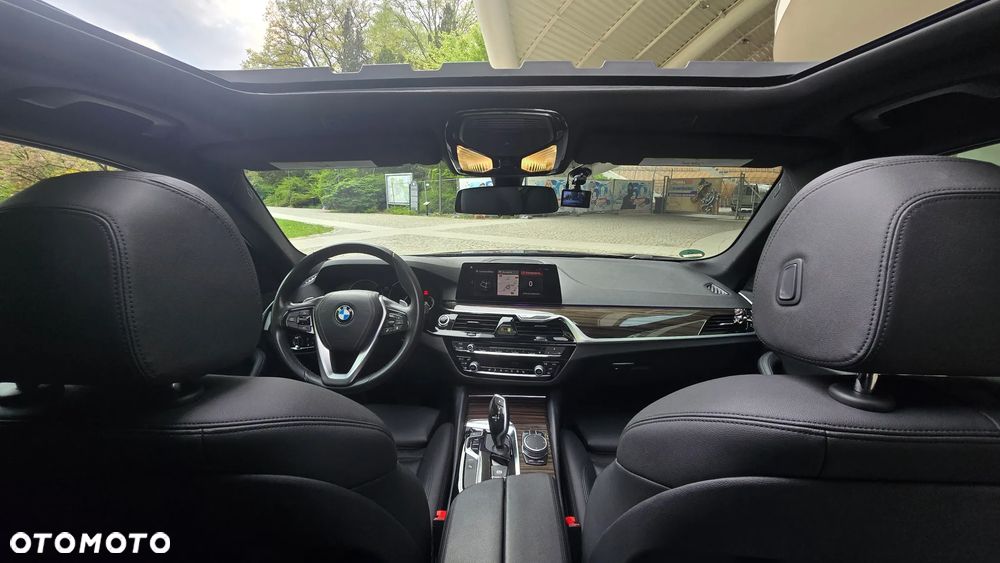 BMW Seria 5 - 12