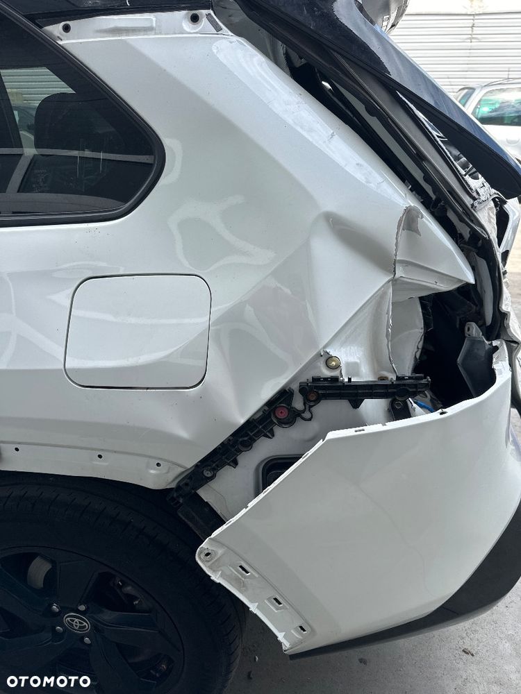 Toyota RAV4 Hybrid Selection 4x2 - 27