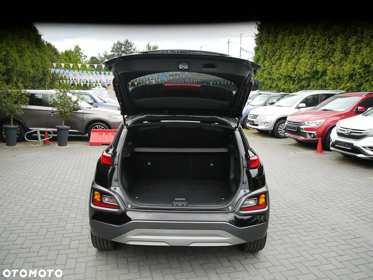 Hyundai Kona - 13