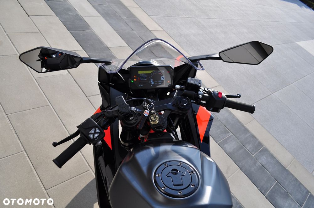 KTM RC 125 - 10