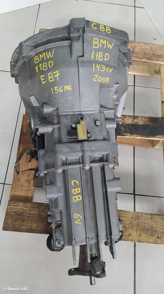 Motor BMW 118D 143cv E87 E90 2008 N47D20C caixa 6 velocidades CBB - 17