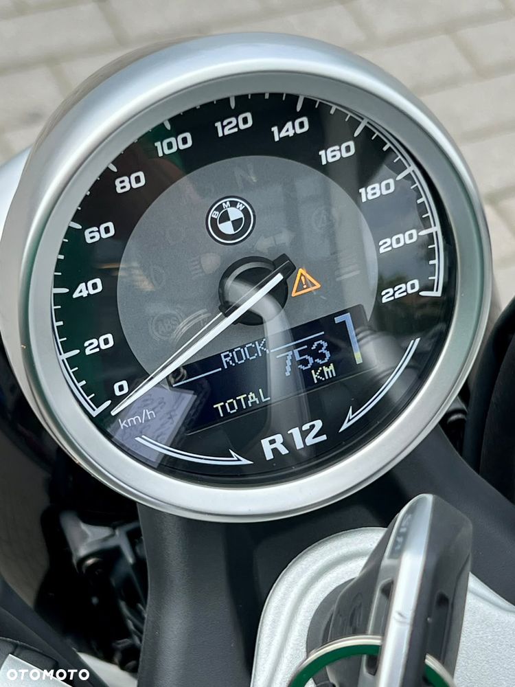BMW R - 7