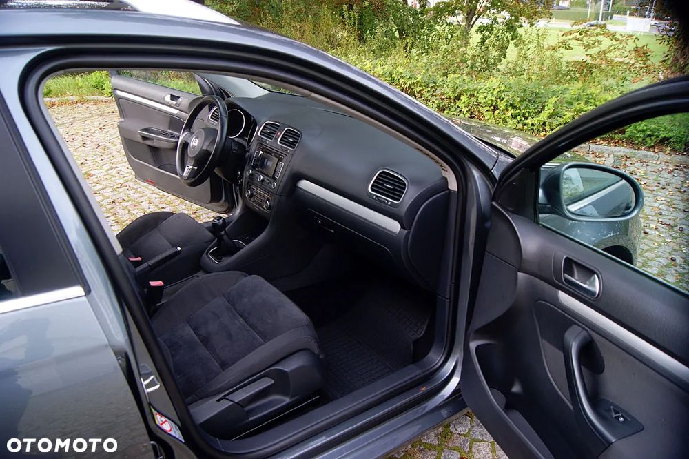 Volkswagen Golf 1.4 TSI Highline - 25