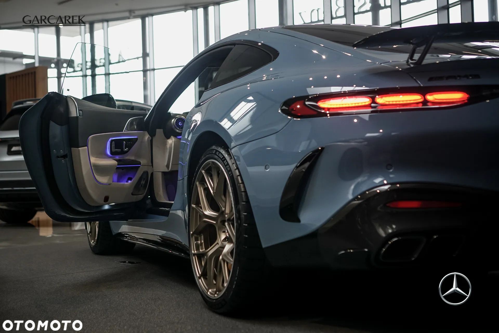 Mercedes-Benz AMG GT 63 4Matic+ - 8