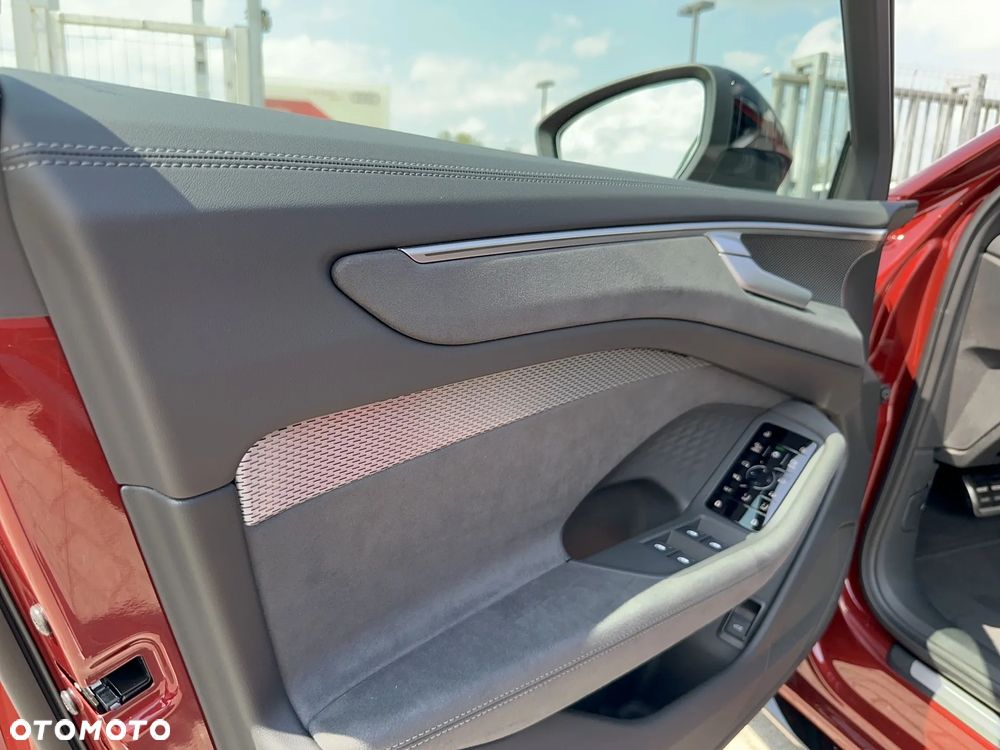 Audi A6 Avant TDI mHEV Quattro S tronic - 14