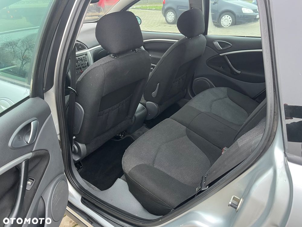 Citroën C5 II 1.8i 16V - 12