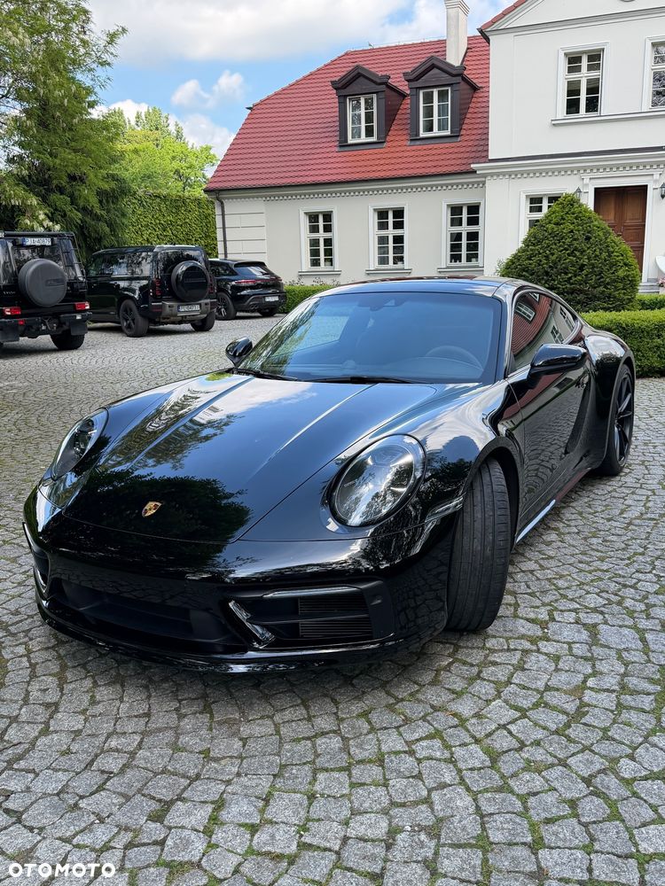 Porsche 911 Carrera S - 2