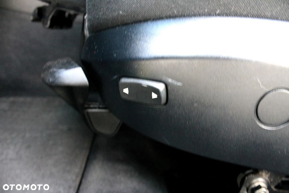BMW X1 - 23