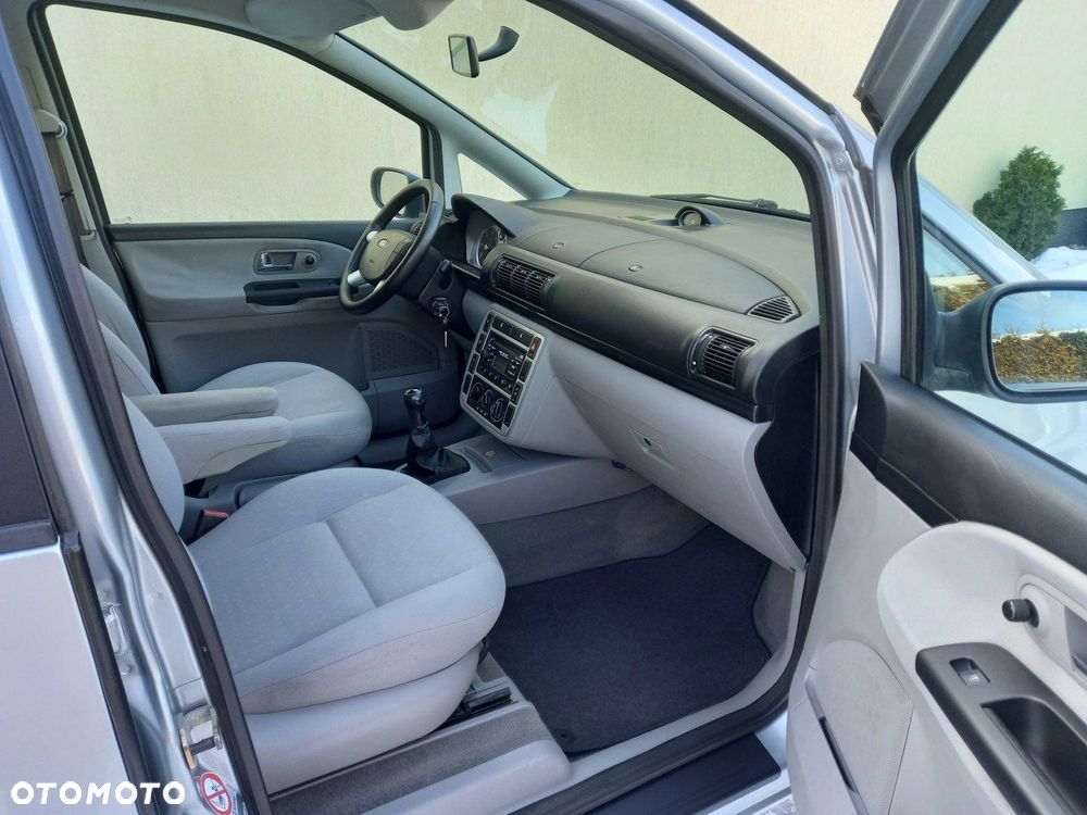 Ford Galaxy 1.9 TDI Ghia - 22