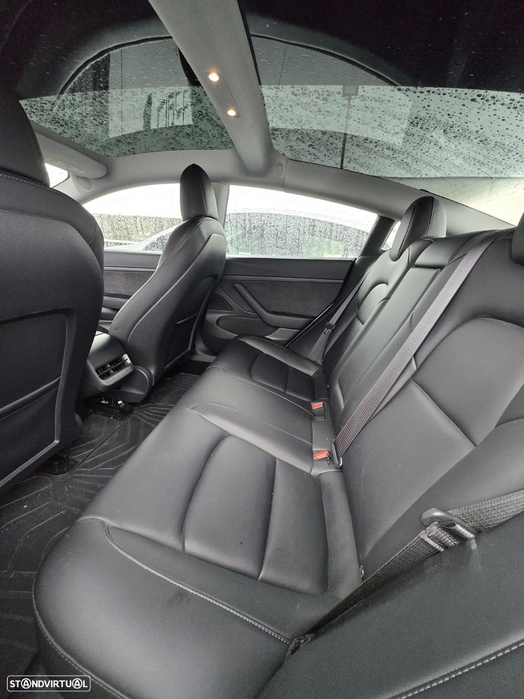 Tesla Model 3 Standard Range Plus RWD - 5