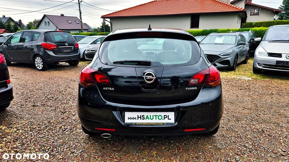 Opel Astra 1.4 T Cosmo - 17