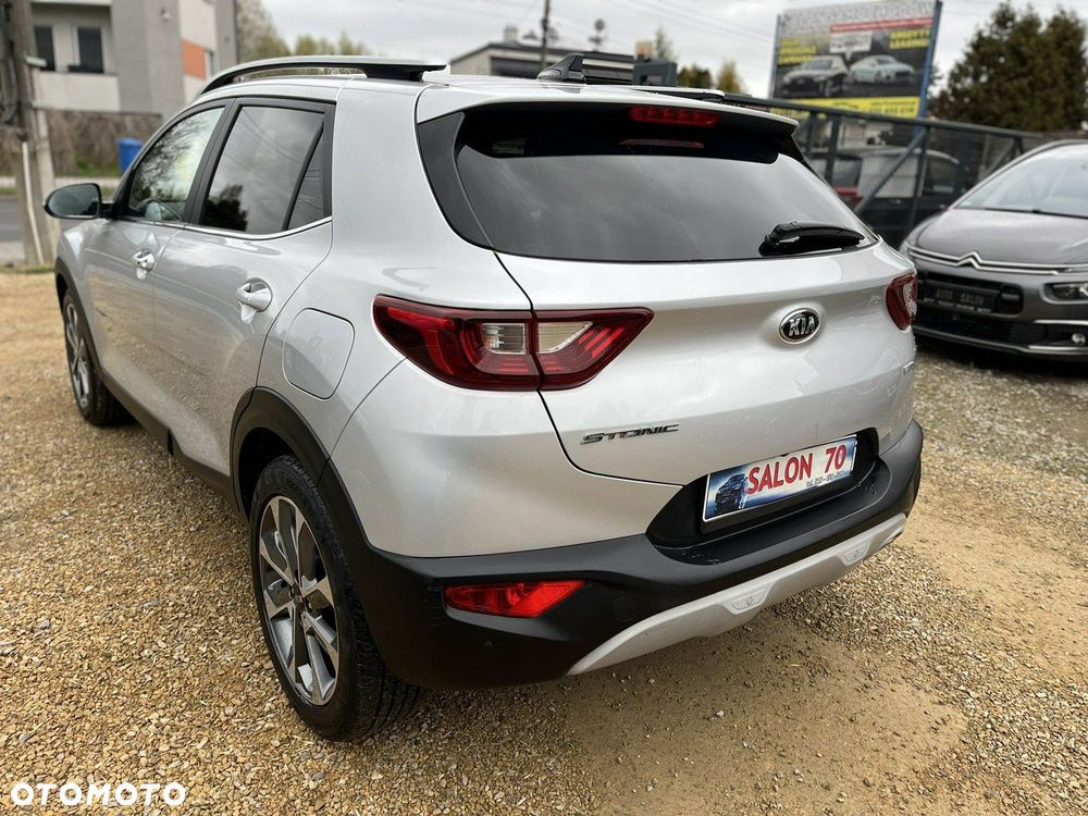 Kia Stonic - 6