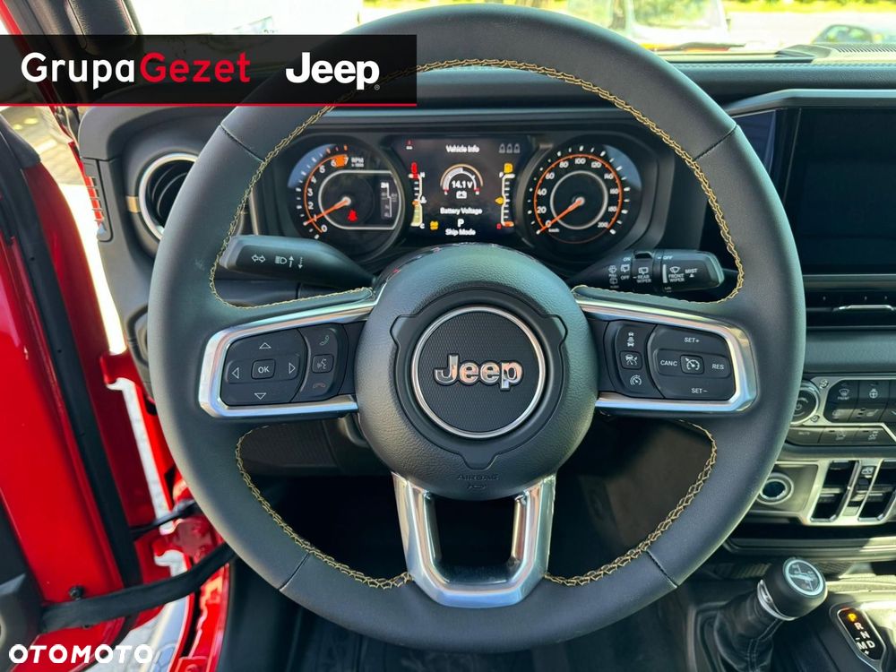 Jeep Wrangler - 20