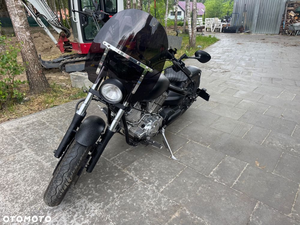 Yamaha XVS - 4