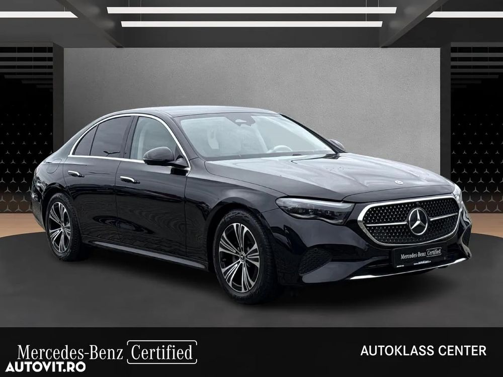 Mercedes-Benz E - 8