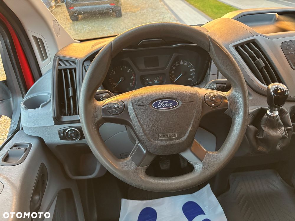 Ford Transit - 11