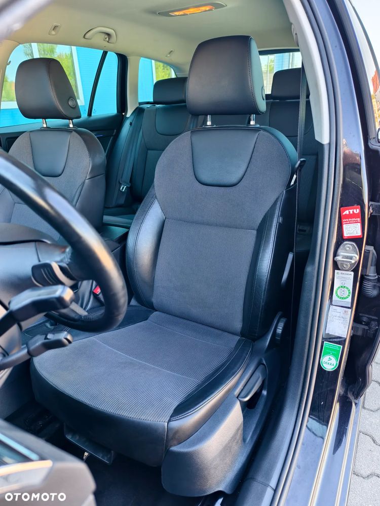 Skoda Octavia 2.0 TDI DSG Style - 11