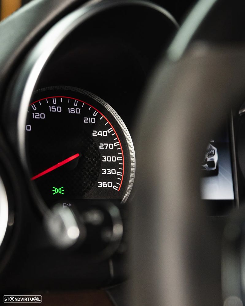 Mercedes-Benz AMG GT - 9