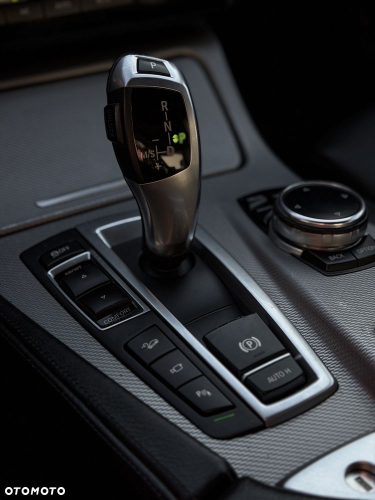 BMW Seria 5 520d xDrive - 19