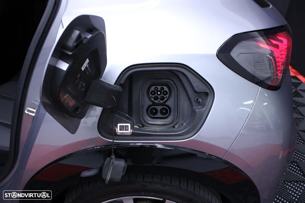 Peugeot e-208 50 kWh GT Line - 8