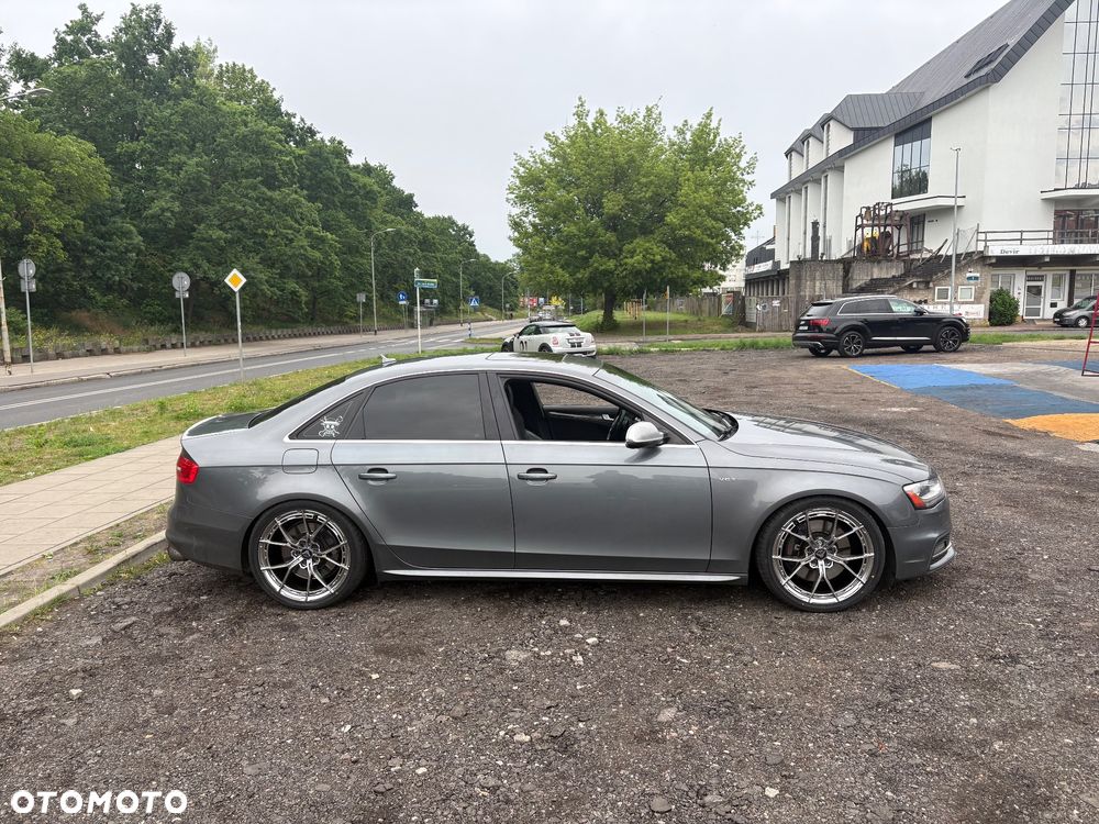 Audi S4 Limousine - 3