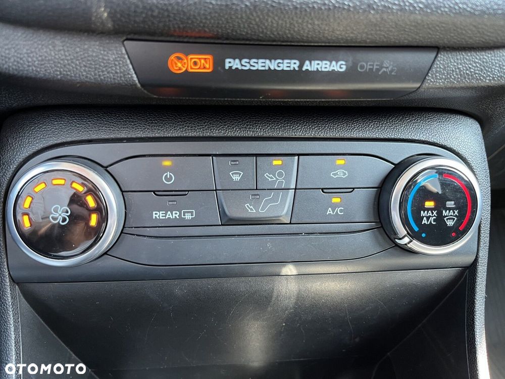 Ford Fiesta - 28