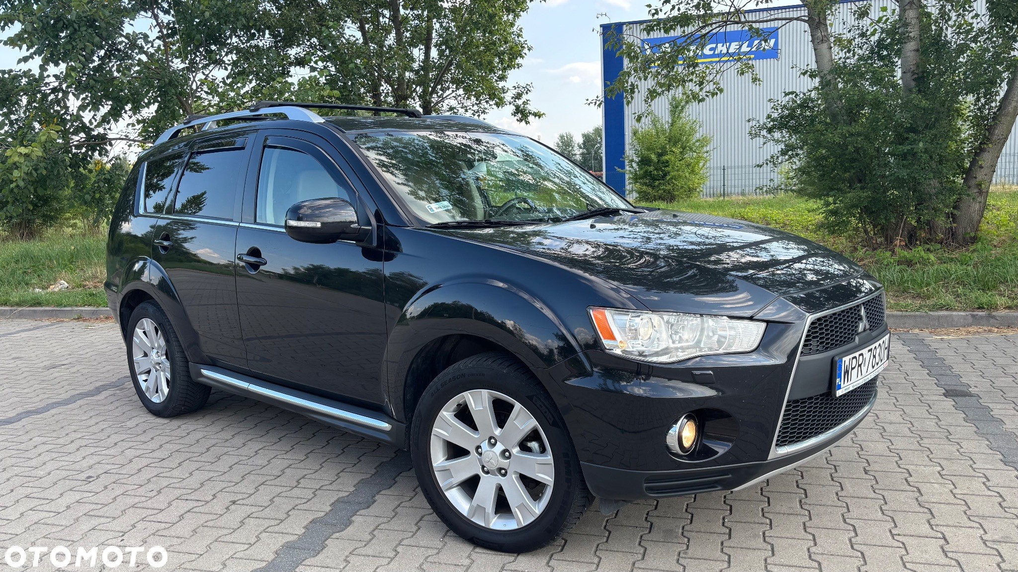 Mitsubishi Outlander 2.0 DID Intense + - 8