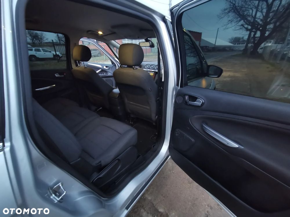 Ford S-Max 2.0 TDCi Titanium - 9