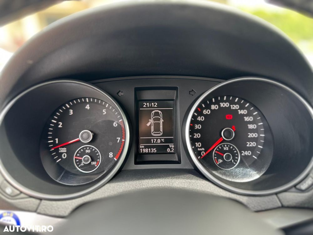 Volkswagen Golf 1.4 TSI Exclusive - 23